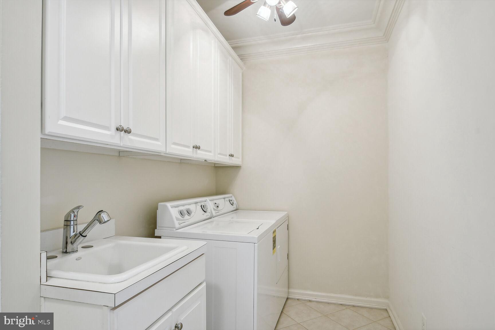 LANSDOWNE ON THE POTOMAC - Residential Lease