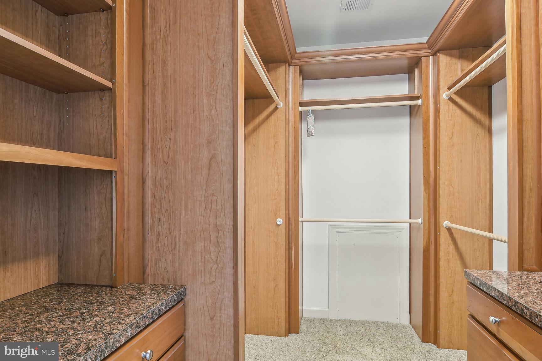 LANSDOWNE ON THE POTOMAC - Residential Lease