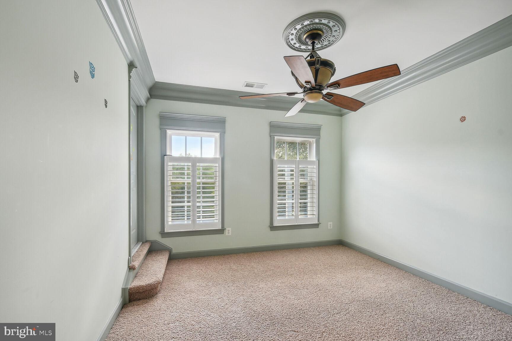 LANSDOWNE ON THE POTOMAC - Residential Lease