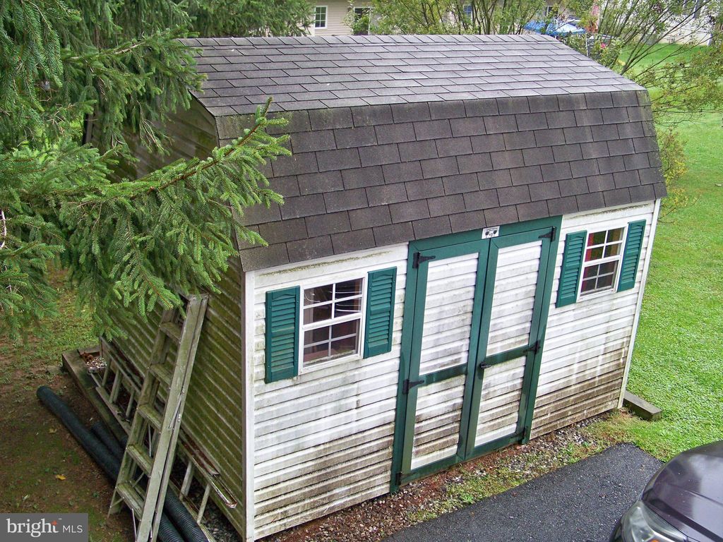 Photo of 1642 Temple Avenue, Lancaster, PA 17603 (MLS # PALA2041986)