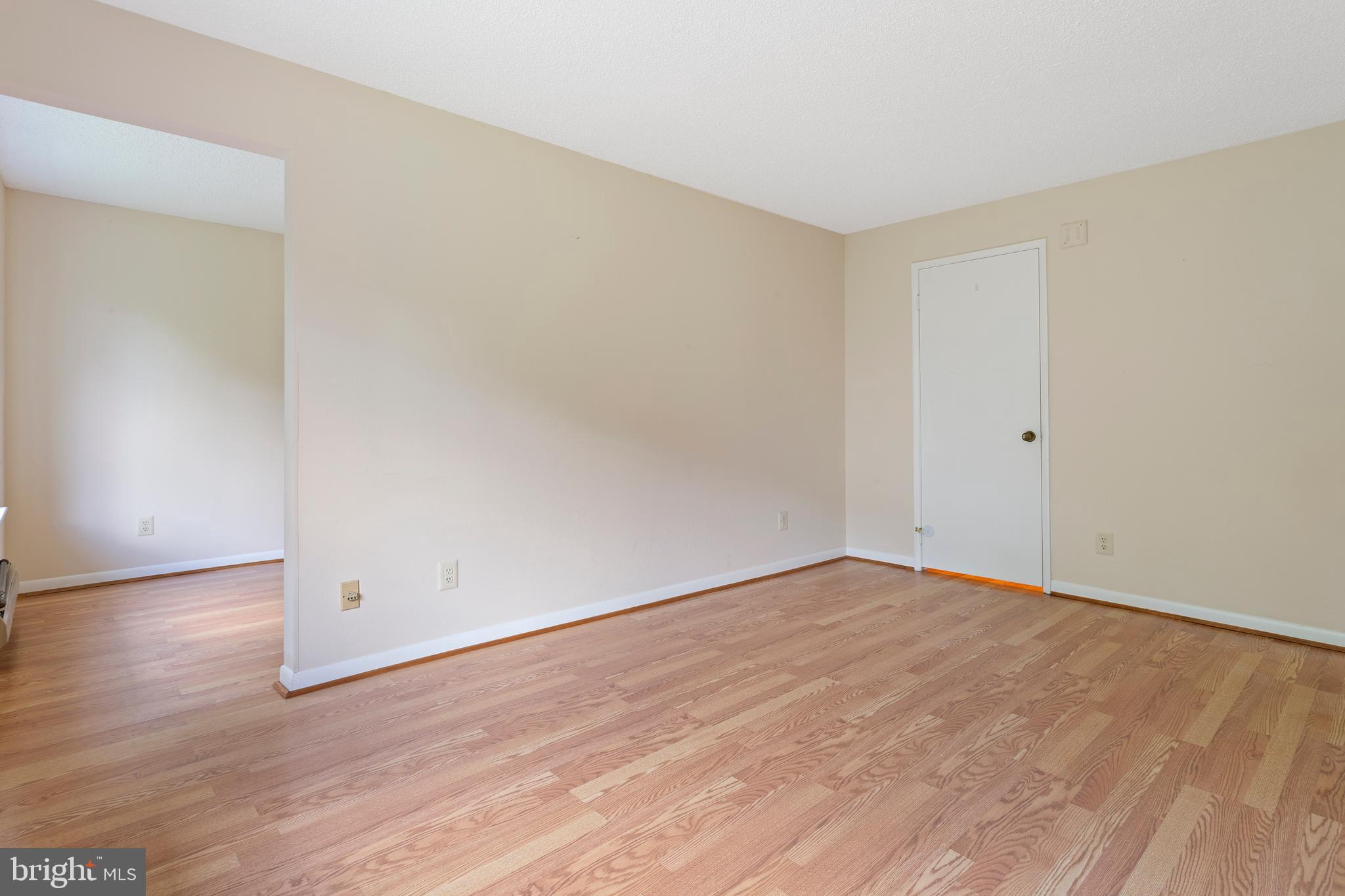 LEISURE WORLD - Residential