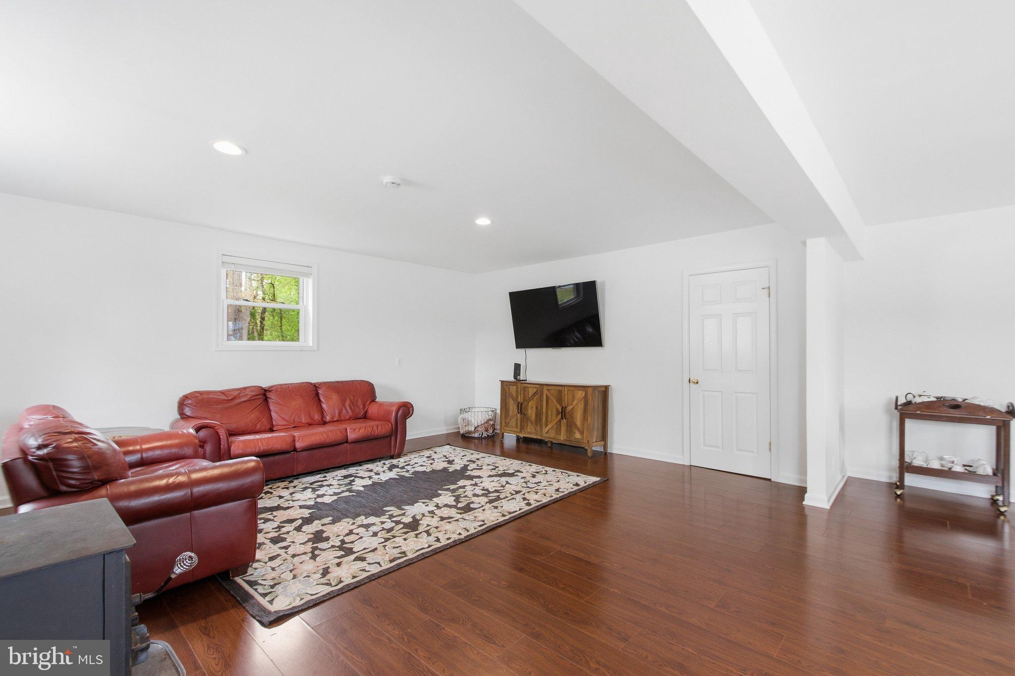 LORFAX HEIGHTS - Residential