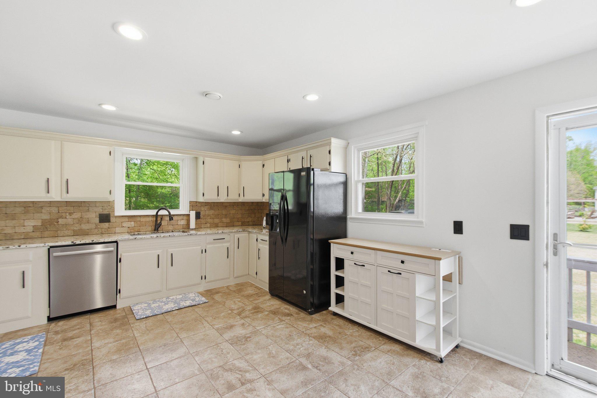 LORFAX HEIGHTS - Residential