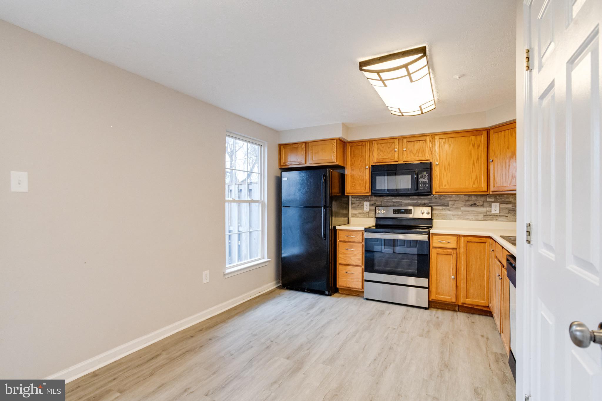 BRENTWOOD PARK - Residential