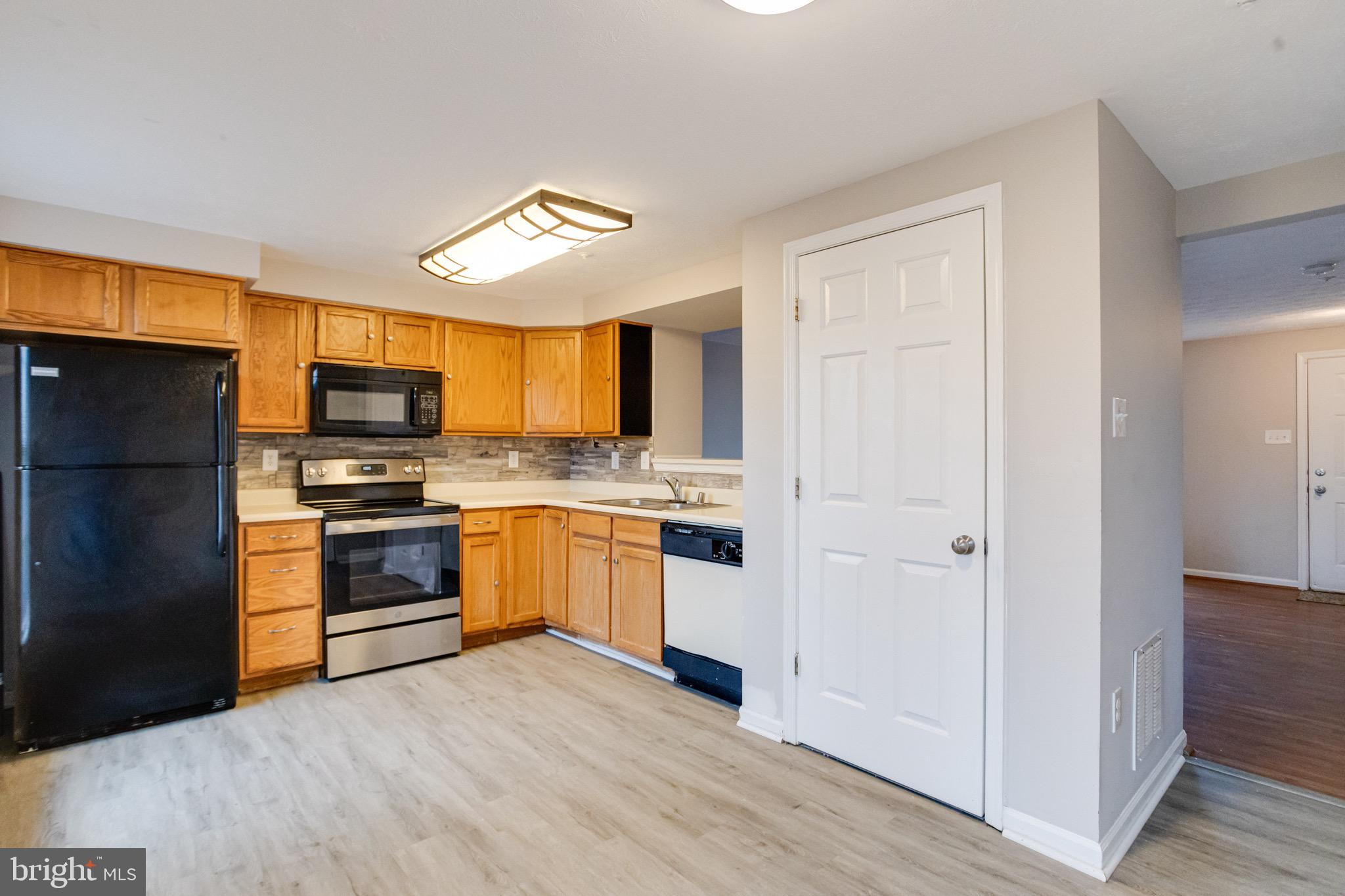 BRENTWOOD PARK - Residential