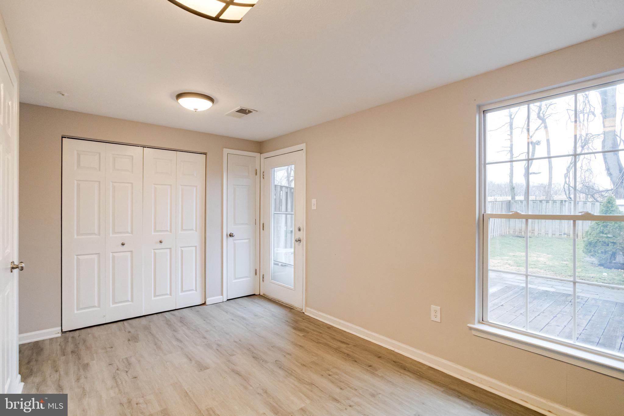 BRENTWOOD PARK - Residential