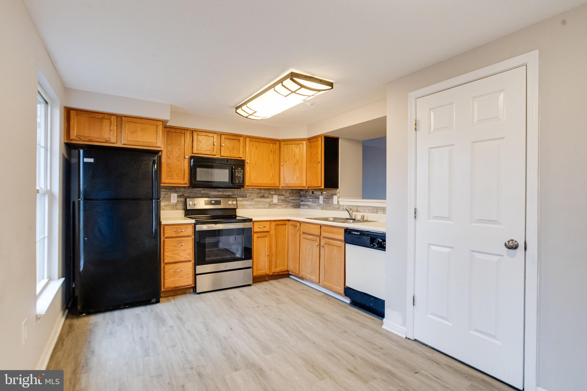 BRENTWOOD PARK - Residential