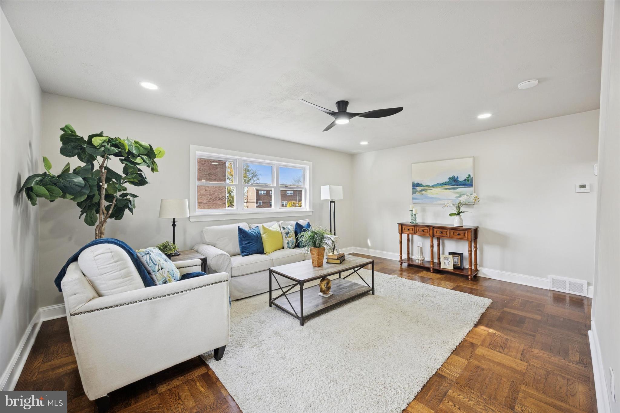 SHARON HILL - Residential