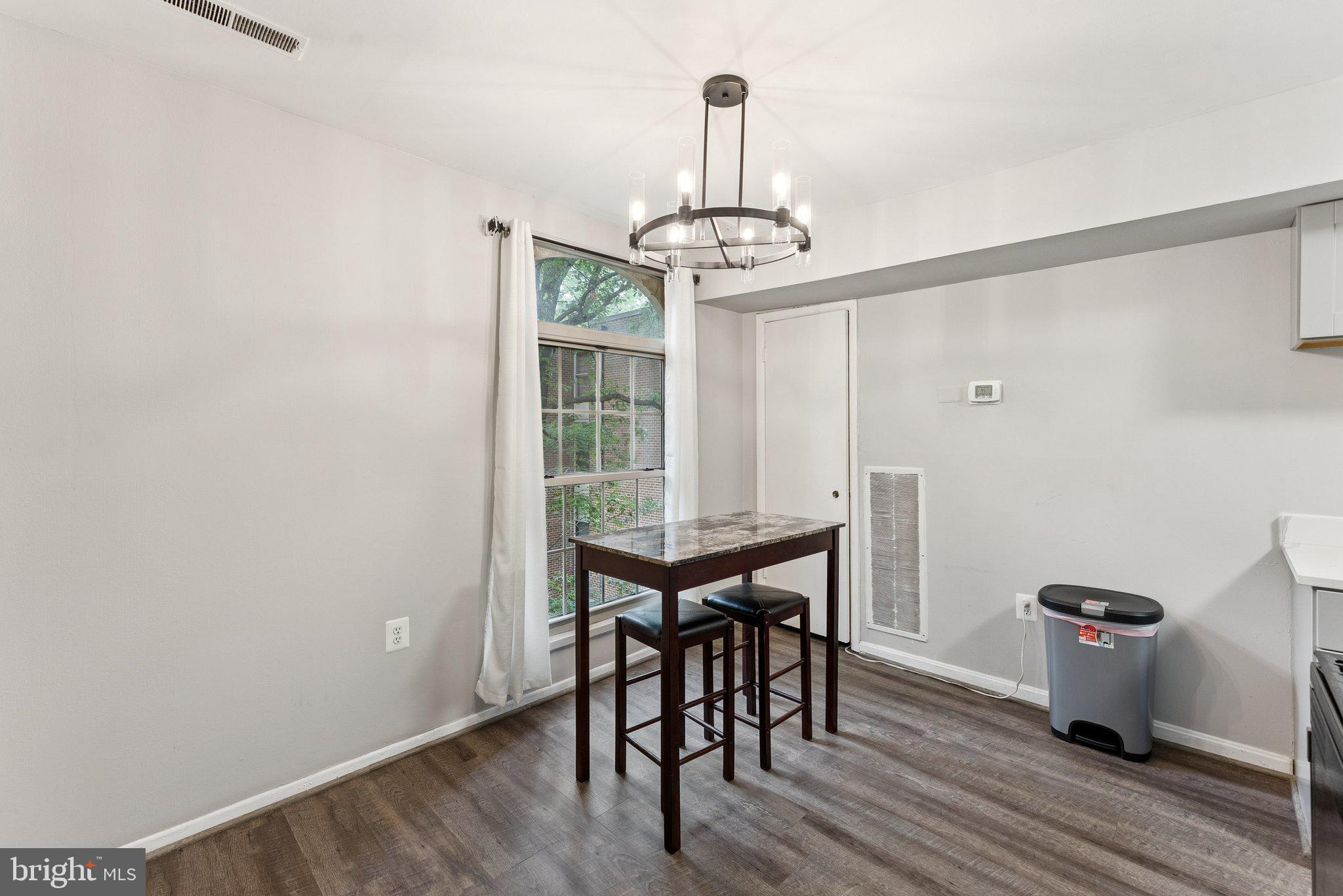 3376 WOODBURN ROAD 23