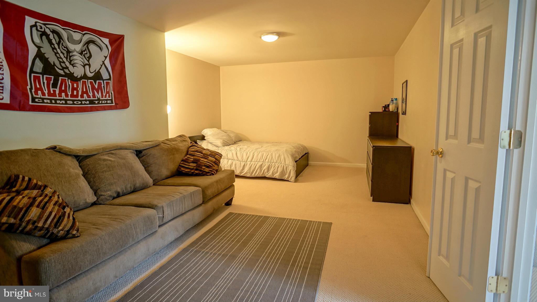 WAYSIDE VILLAGE - Residential