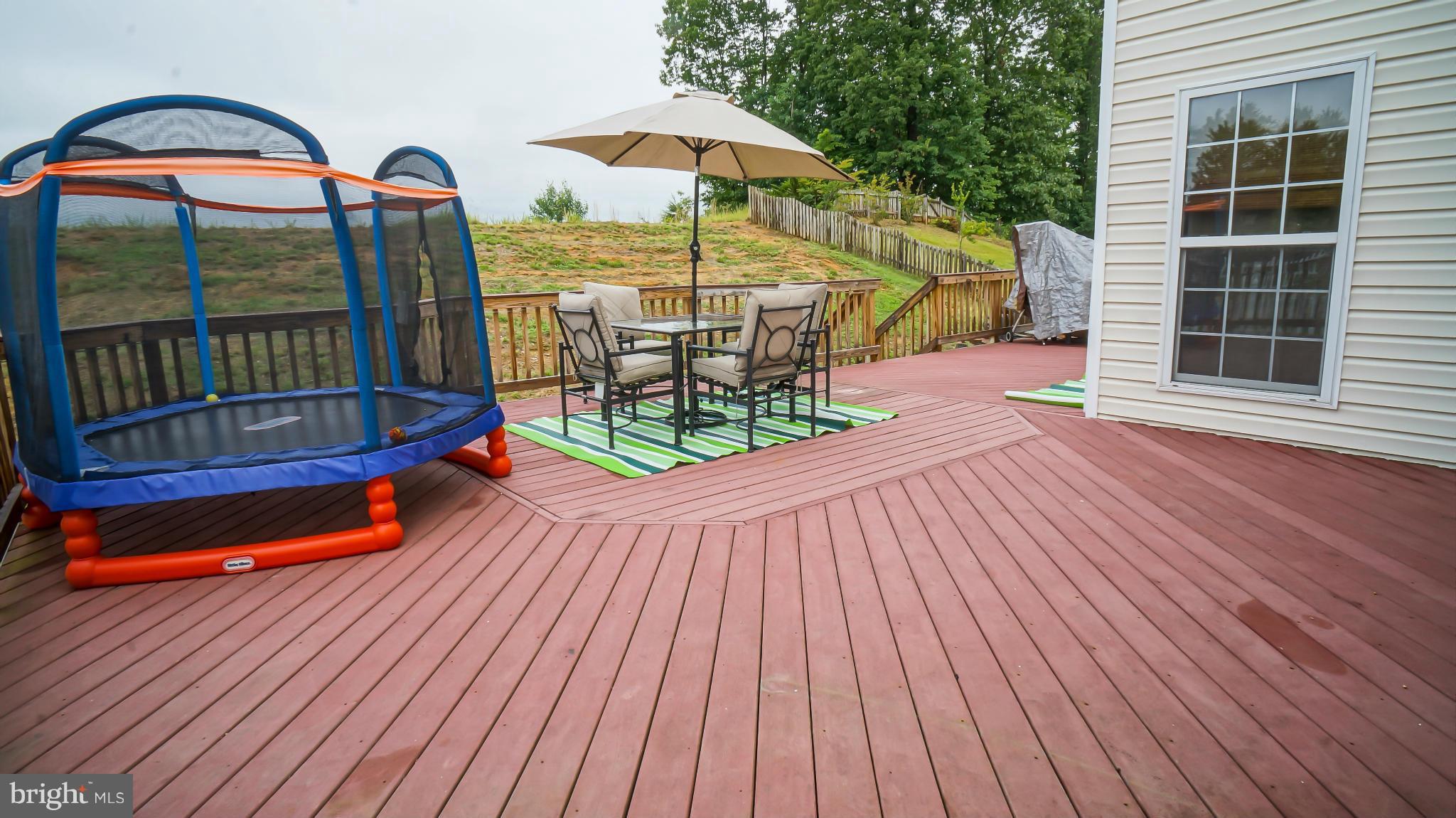 WAYSIDE VILLAGE - Residential