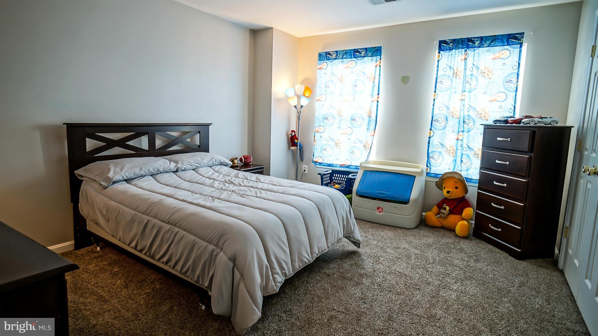 WAYSIDE VILLAGE - Residential