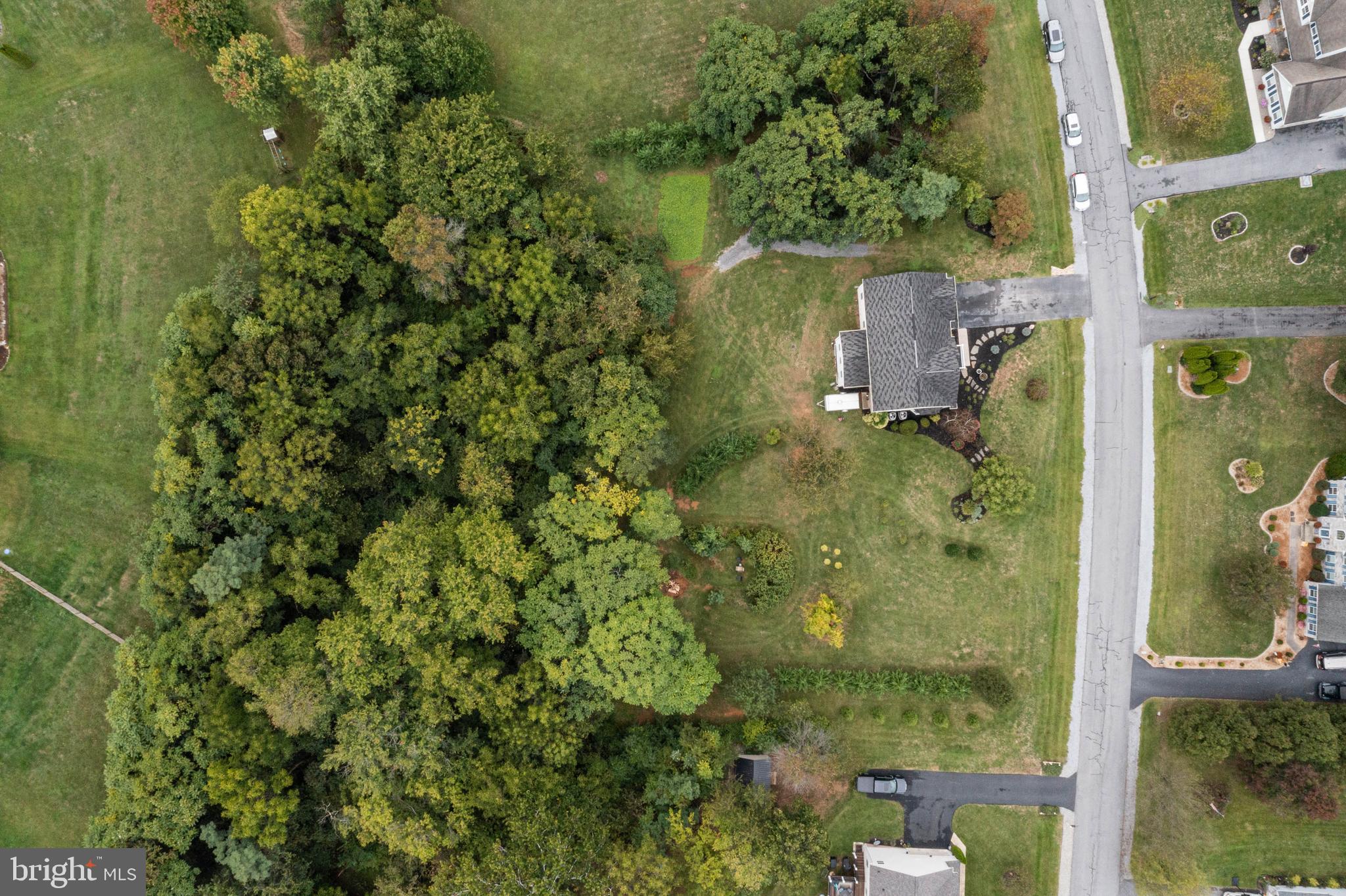 RIVER HILLS - Residential