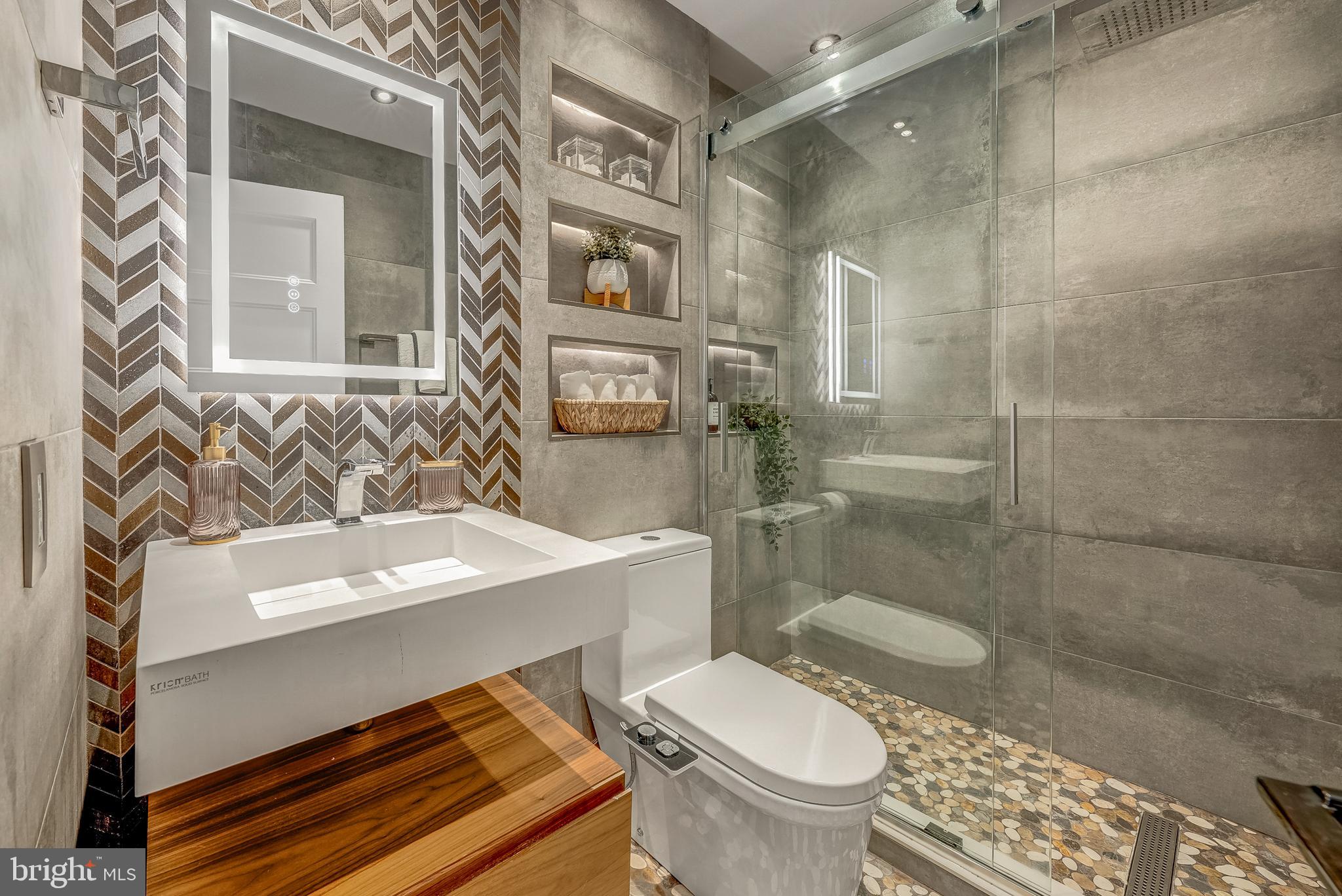 DIVINES CHESTERBROOK - Residential