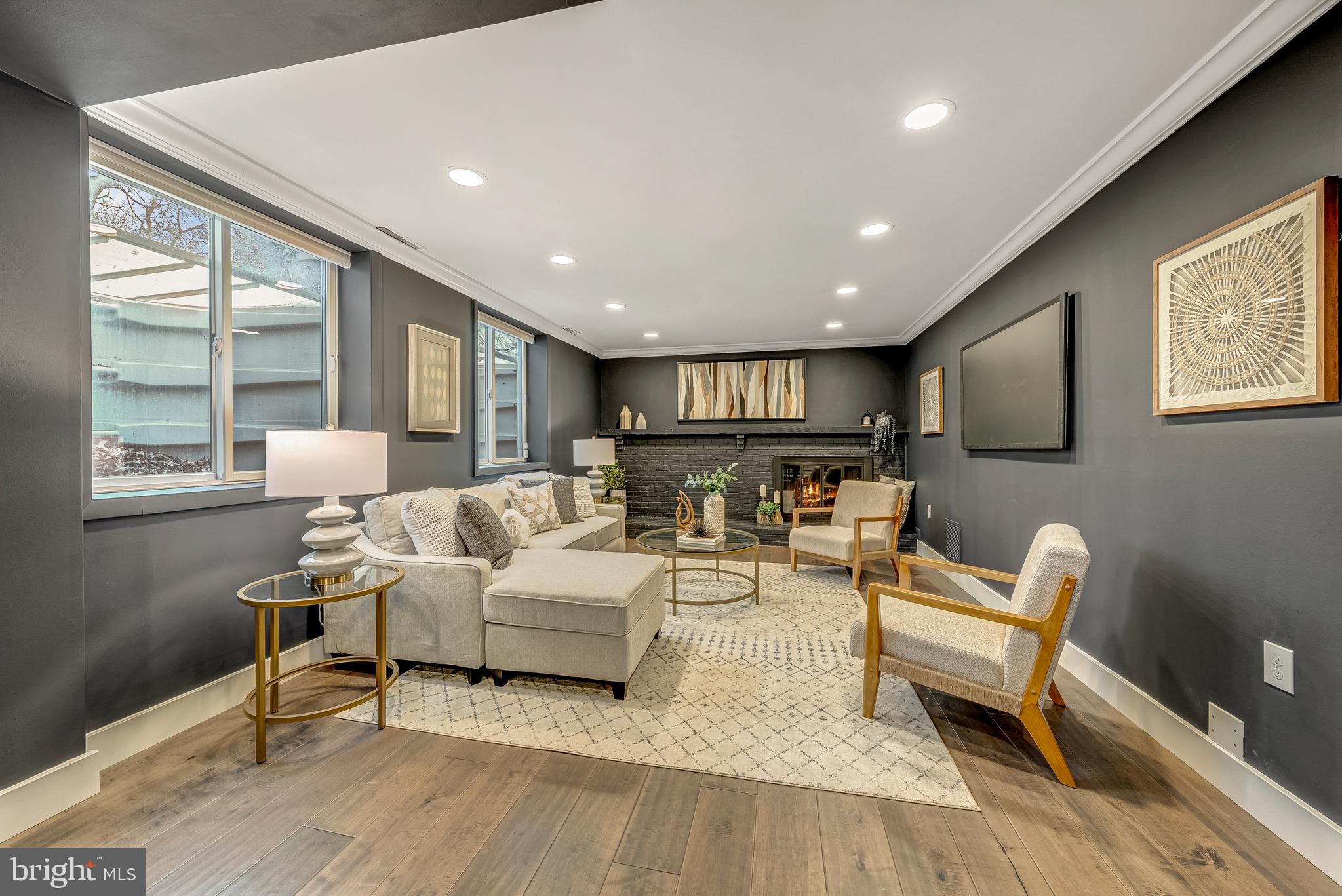 DIVINES CHESTERBROOK - Residential