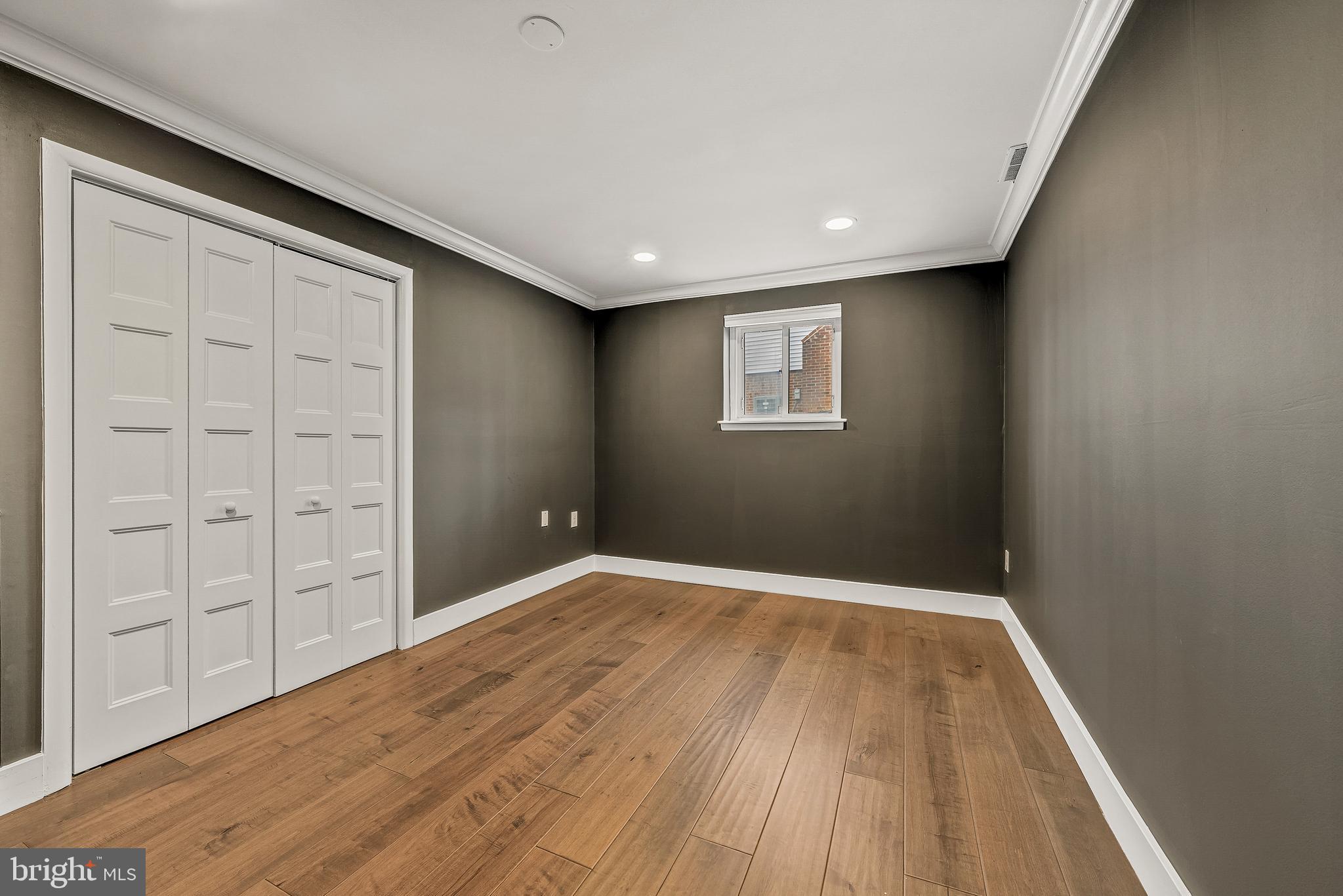 DIVINES CHESTERBROOK - Residential