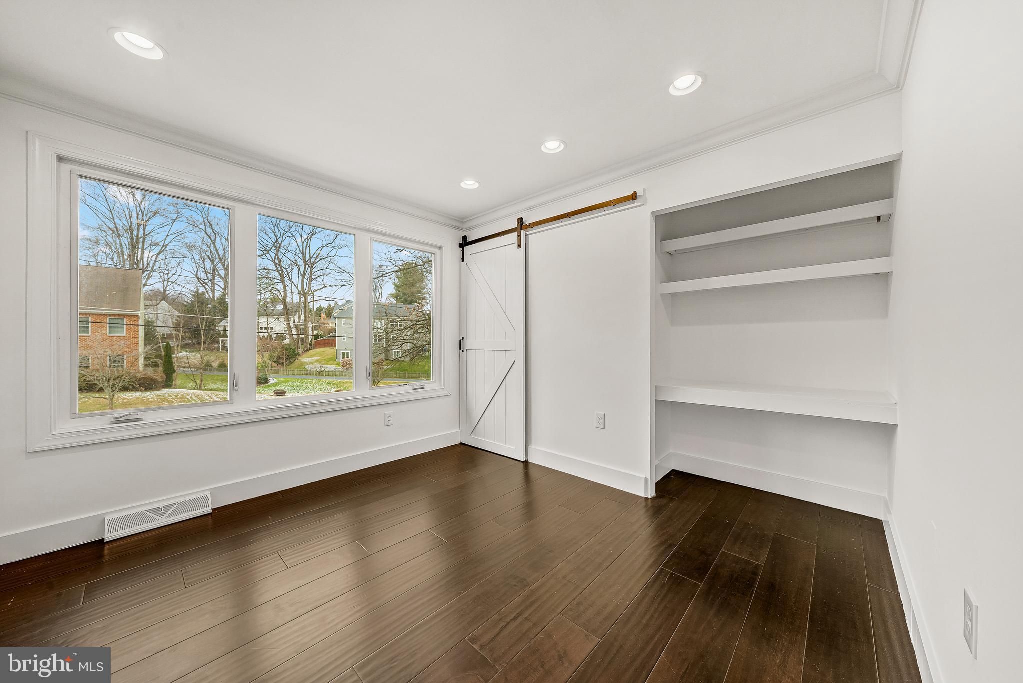 DIVINES CHESTERBROOK - Residential