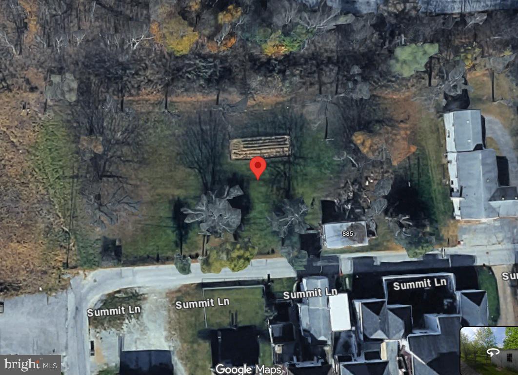 885 W BROADWAY