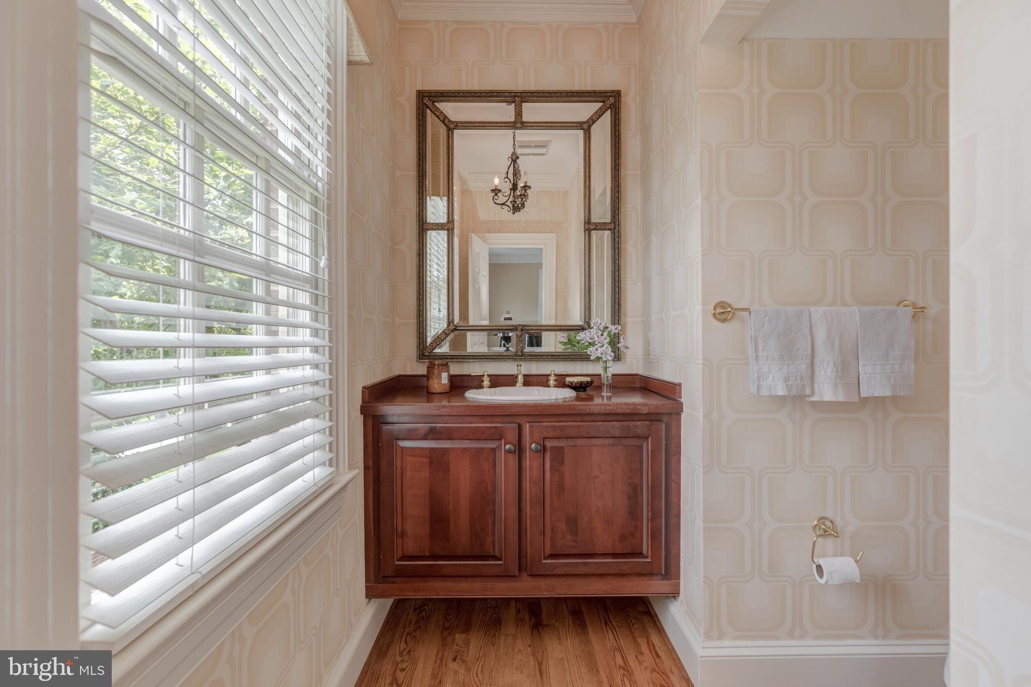 MCAULEY PARK - Residential