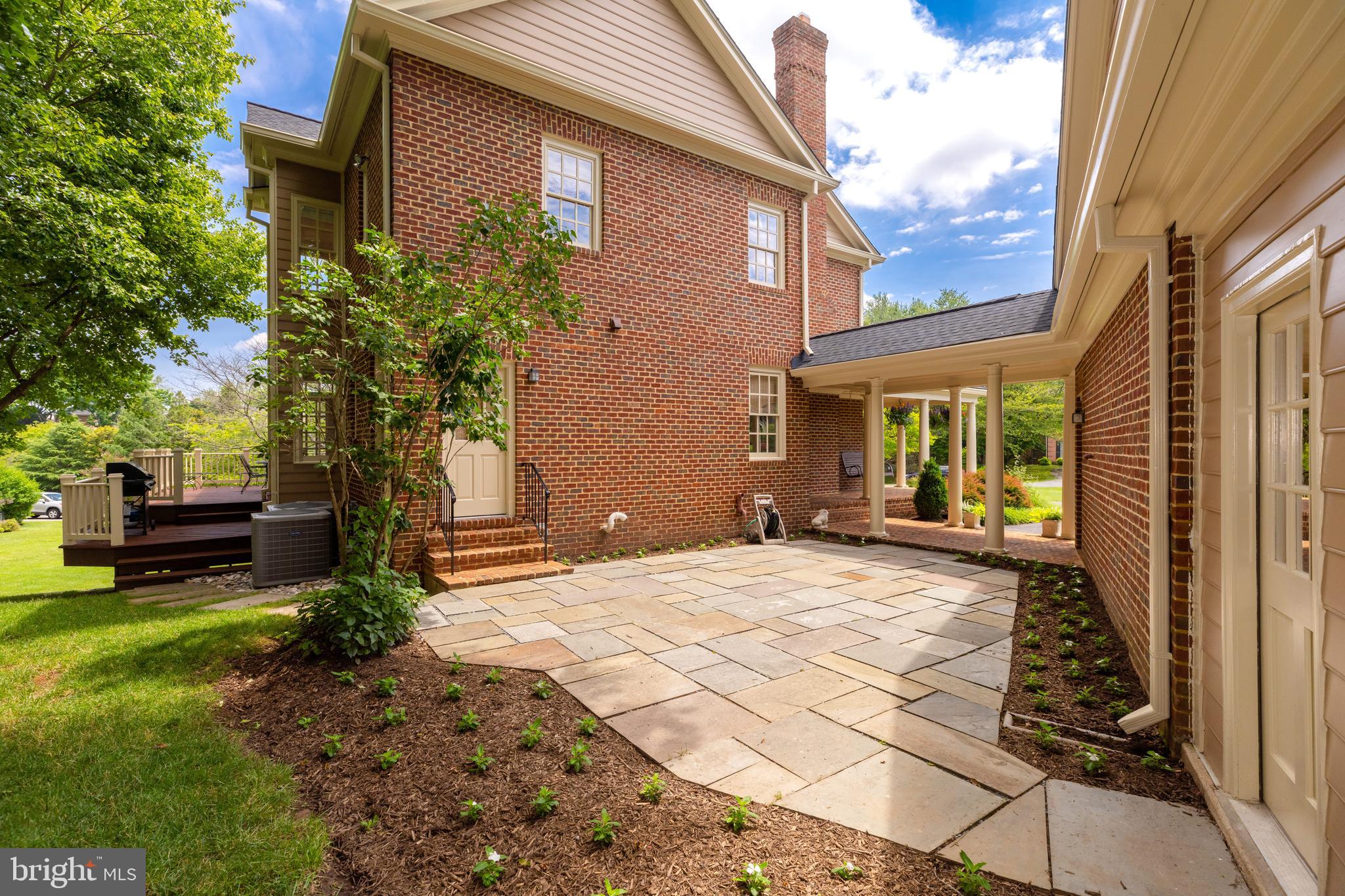 MCAULEY PARK - Residential