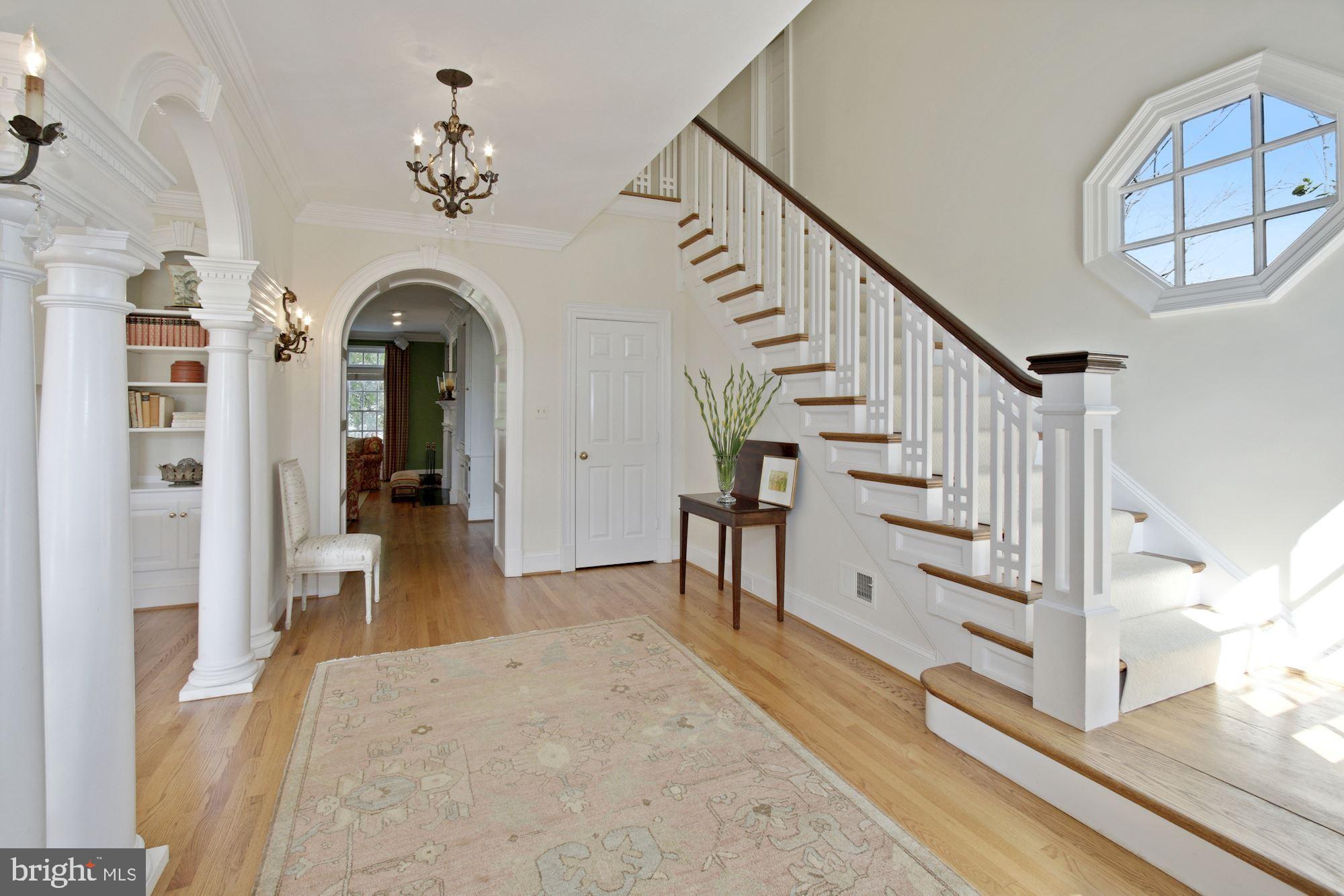 MCAULEY PARK - Residential