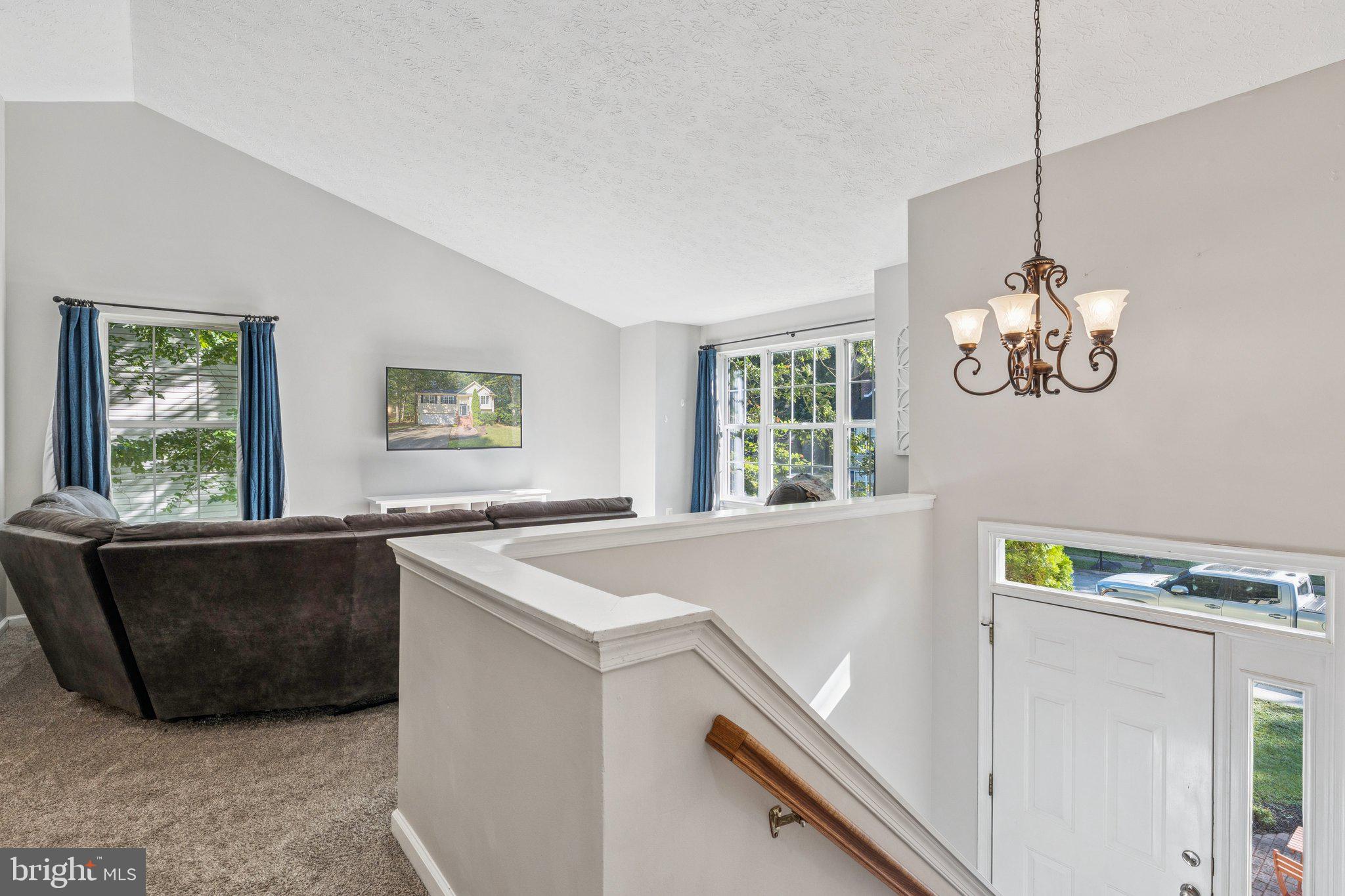 321 TIMBER LANE