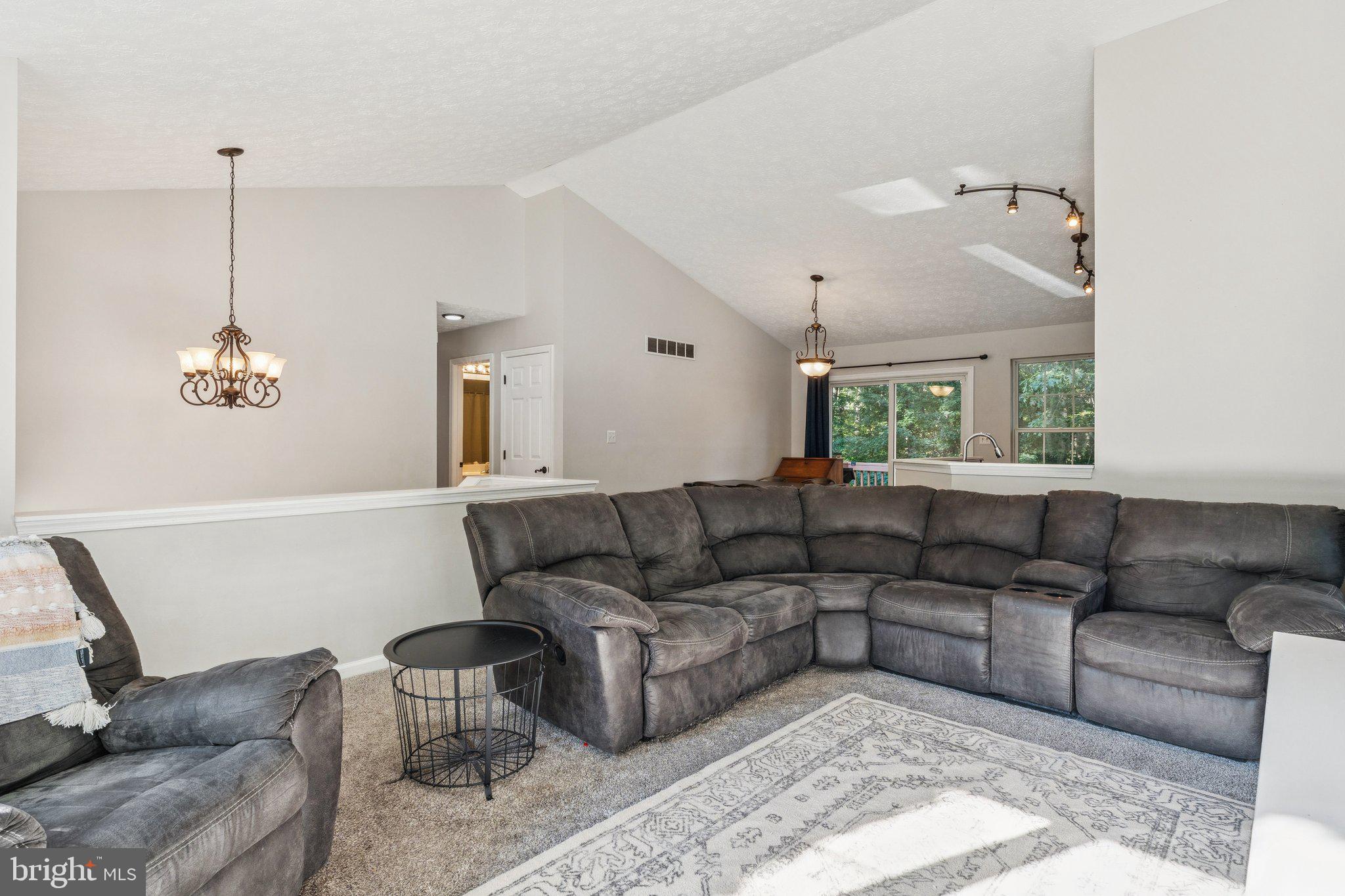 321 TIMBER LANE