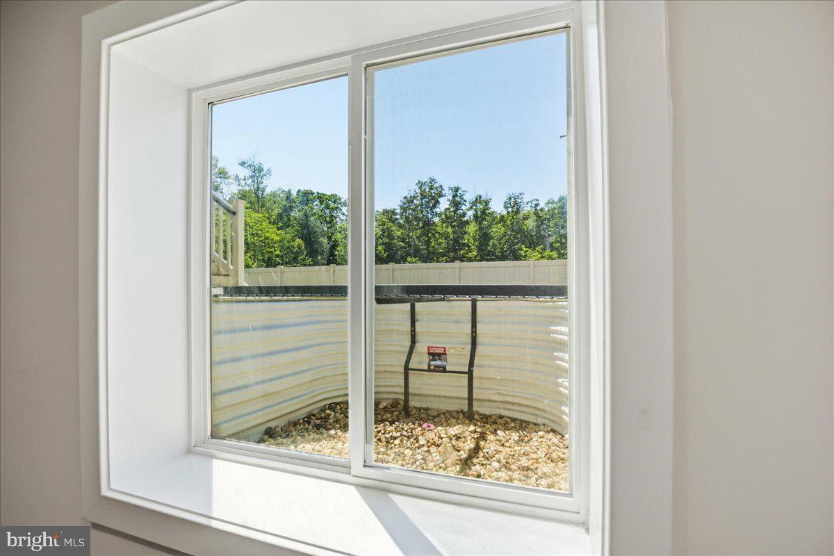 BRENTWOOD - Residential