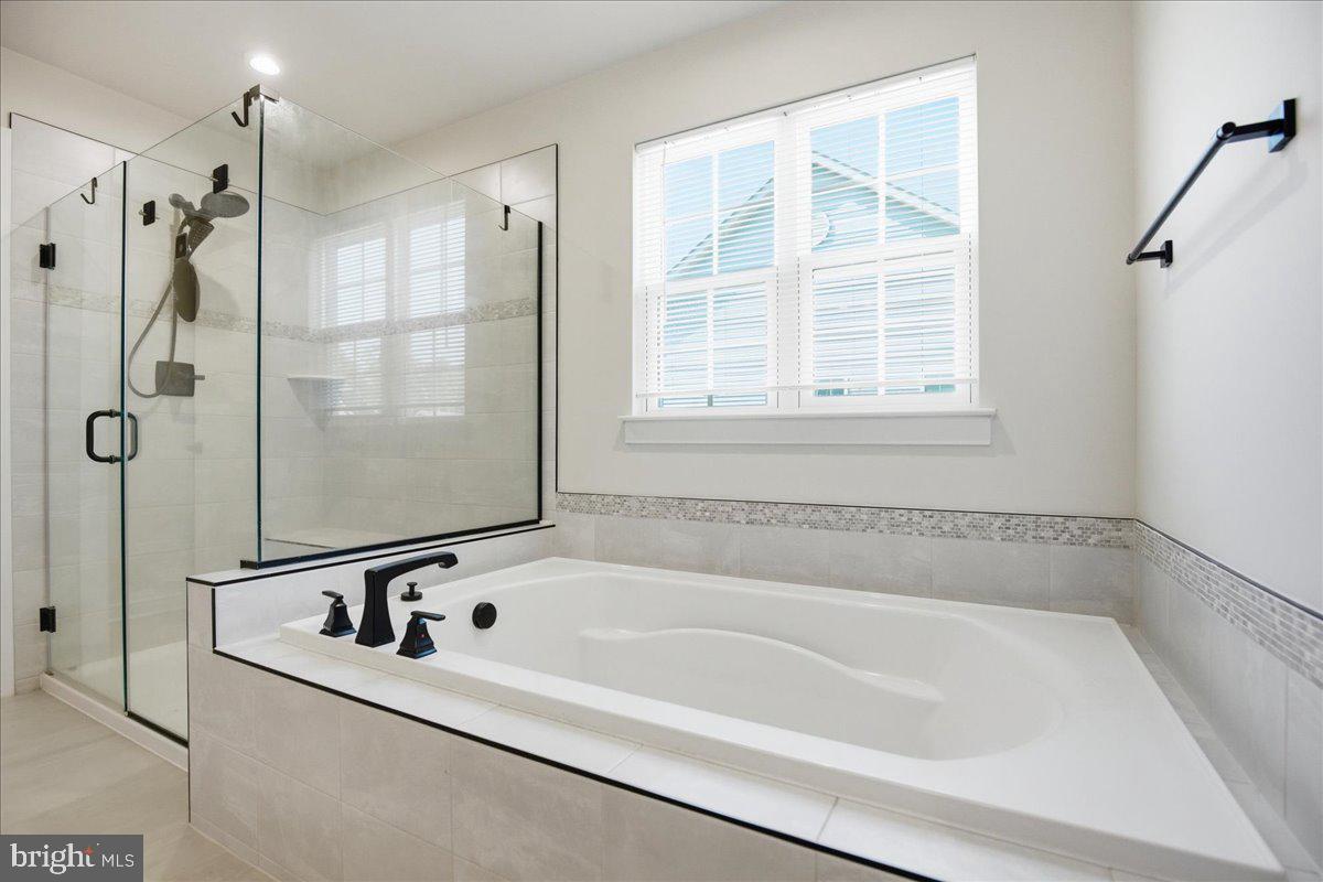 BRENTWOOD - Residential