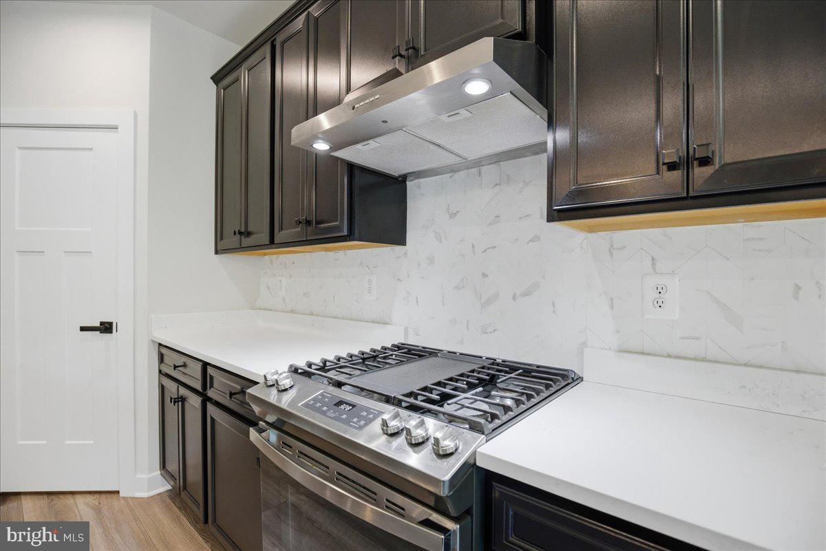 BRENTWOOD - Residential