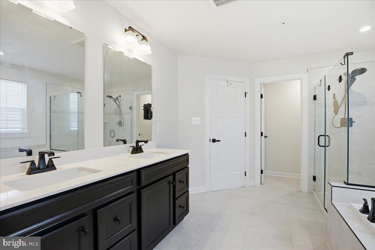 BRENTWOOD - Residential