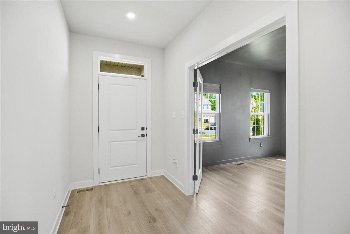 BRENTWOOD - Residential