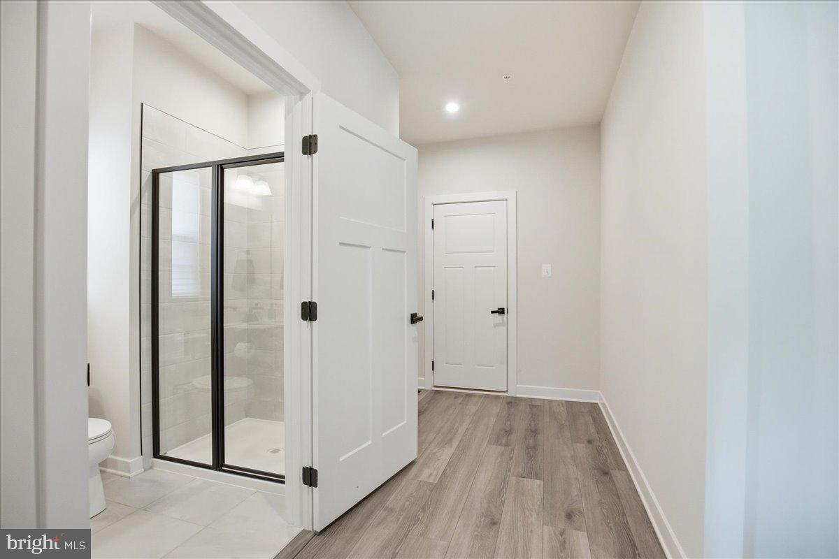 BRENTWOOD - Residential