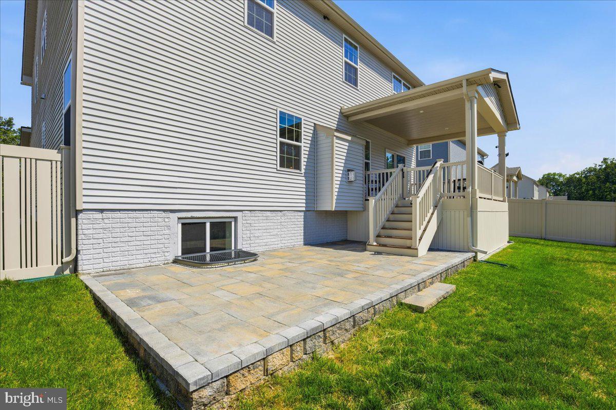 BRENTWOOD - Residential