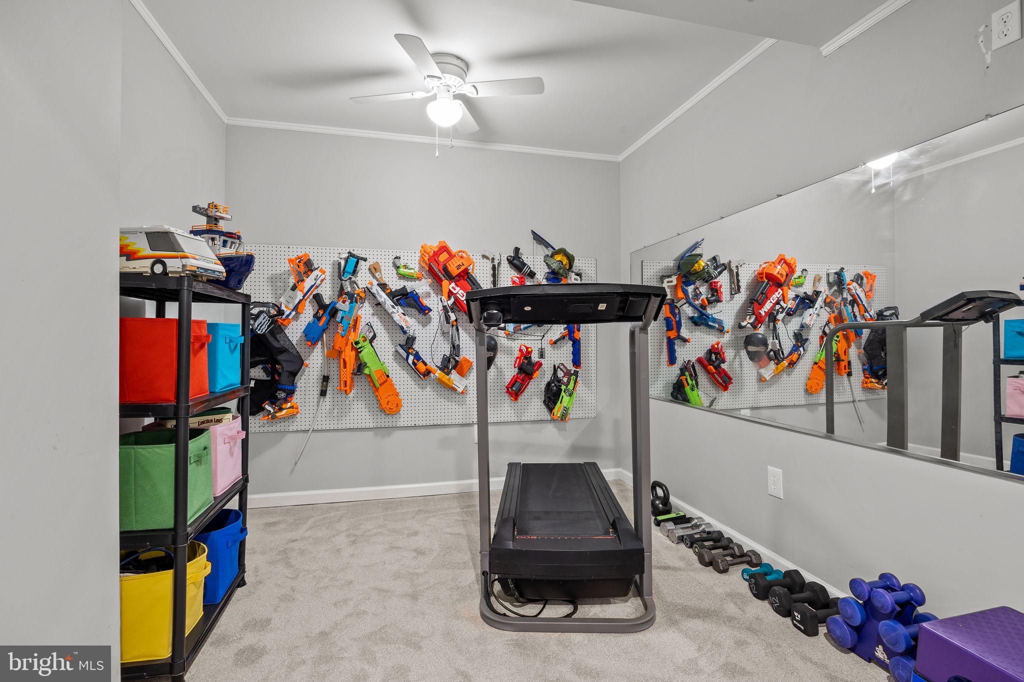 EDGEBROOK - Residential