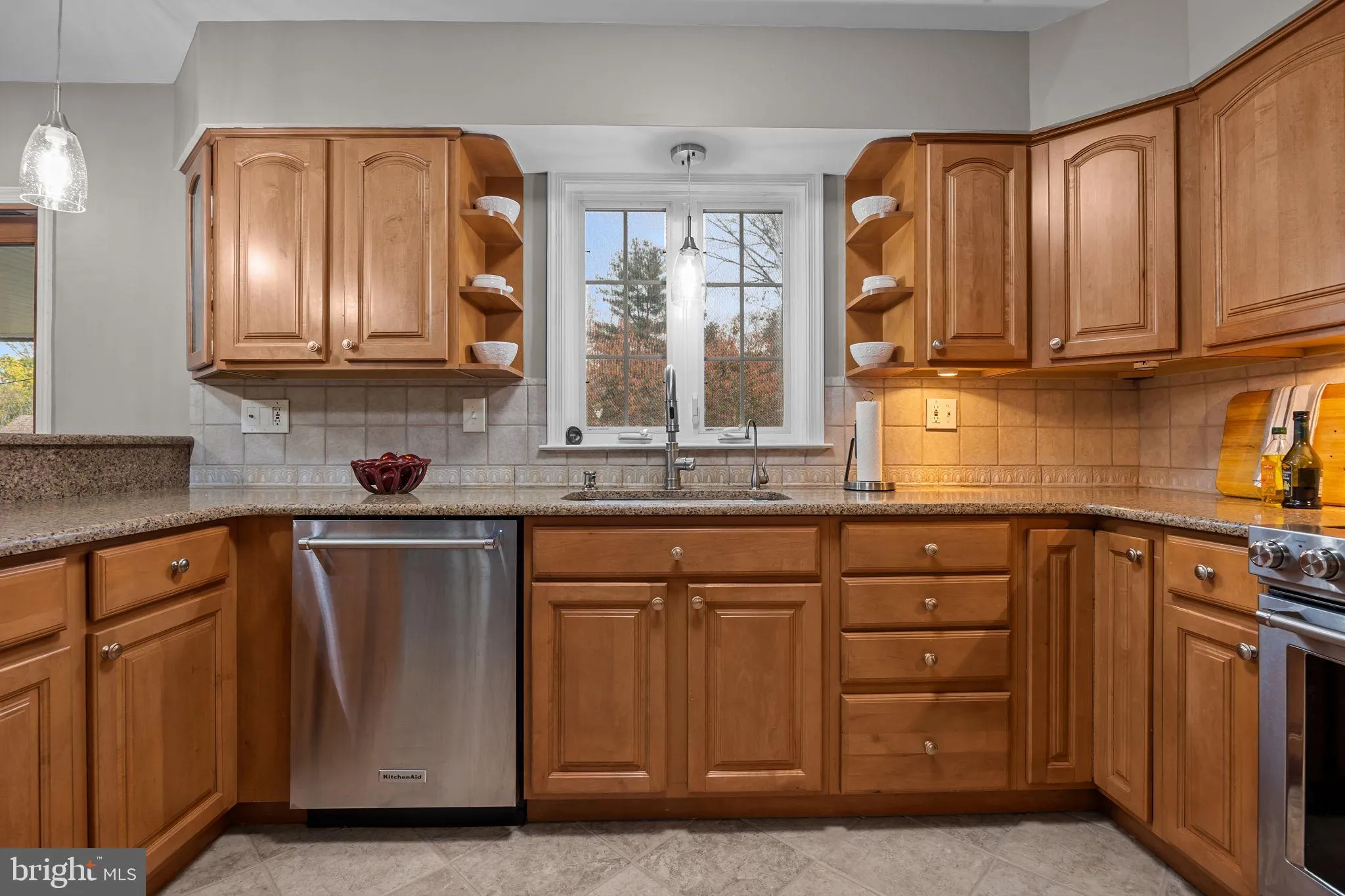 Yardley, Pennsylvania 19067, United States, 5 Bedrooms Bedrooms, ,4 BathroomsBathrooms,Residential,Active,238791