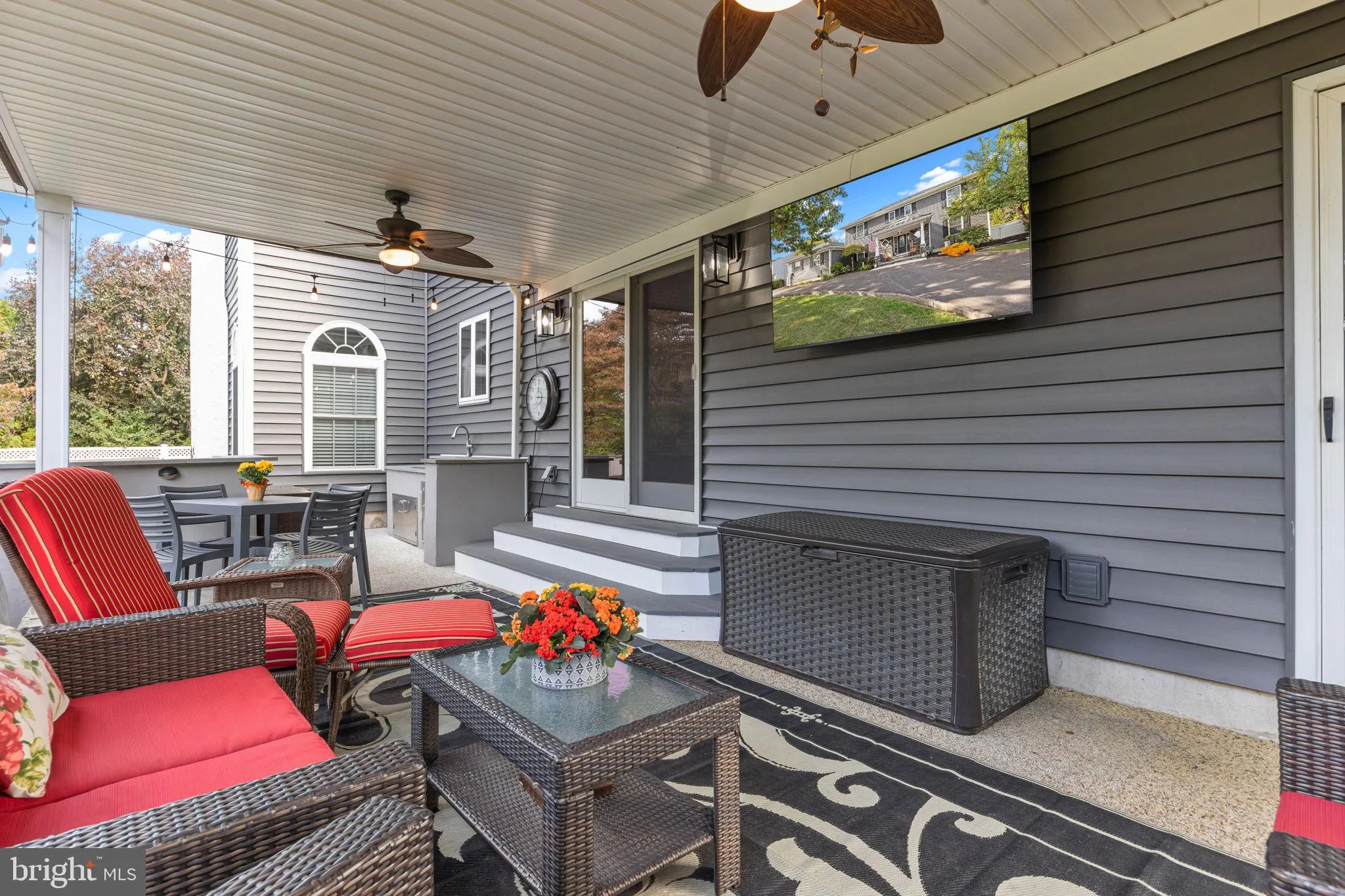 Yardley, Pennsylvania 19067, United States, 5 Bedrooms Bedrooms, ,4 BathroomsBathrooms,Residential,Active,238791