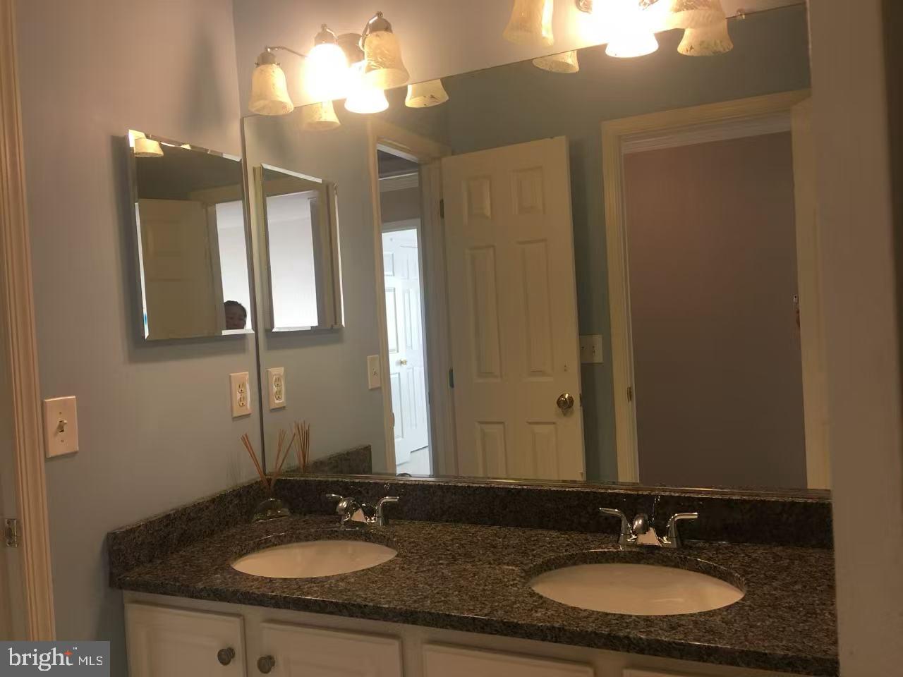 CAMERON CHASE - Residential Lease