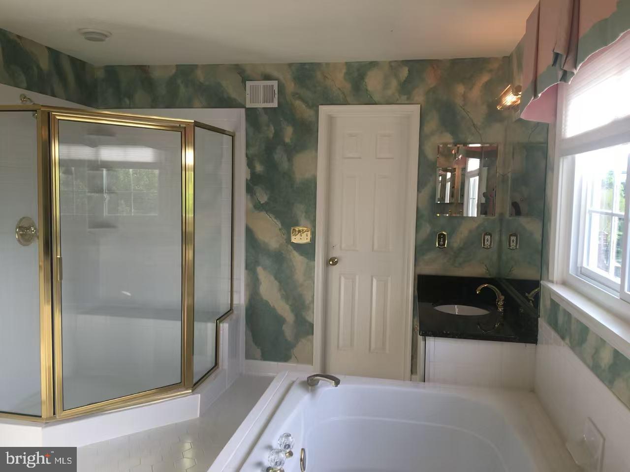 CAMERON CHASE - Residential Lease