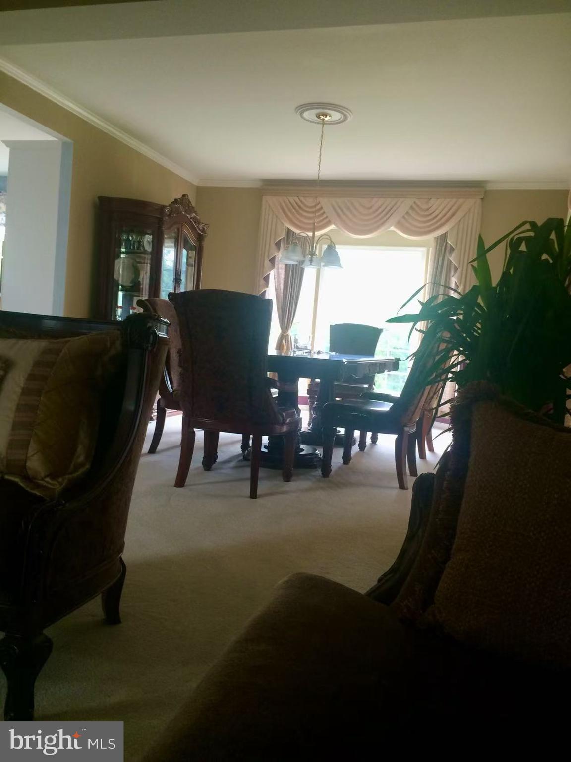 CAMERON CHASE - Residential Lease