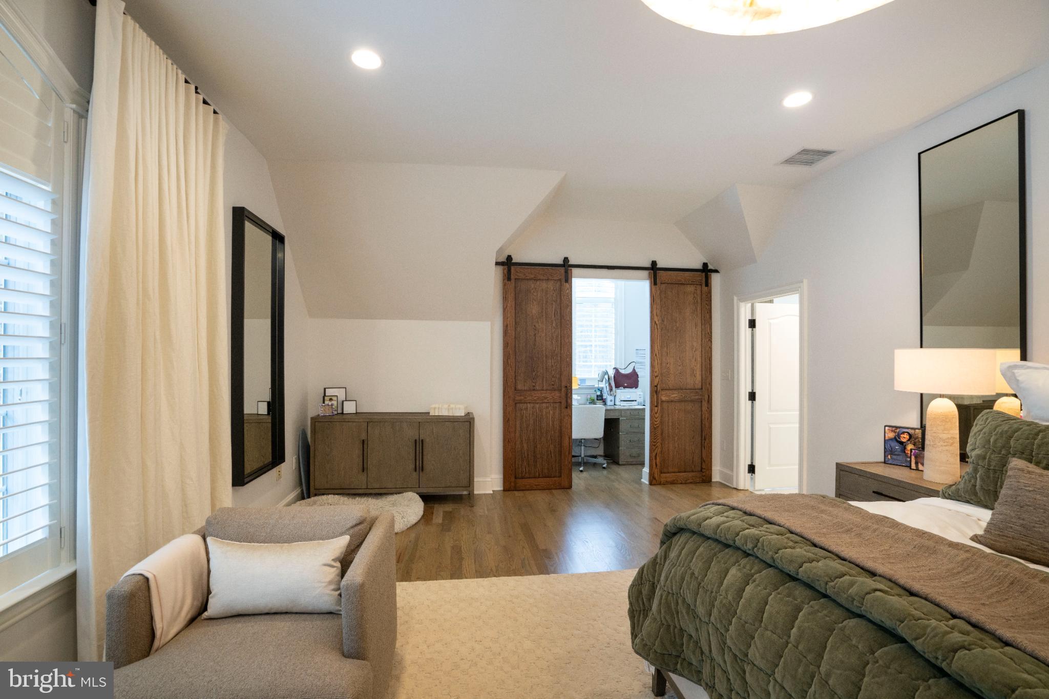 CEDAR CLIFF - Residential