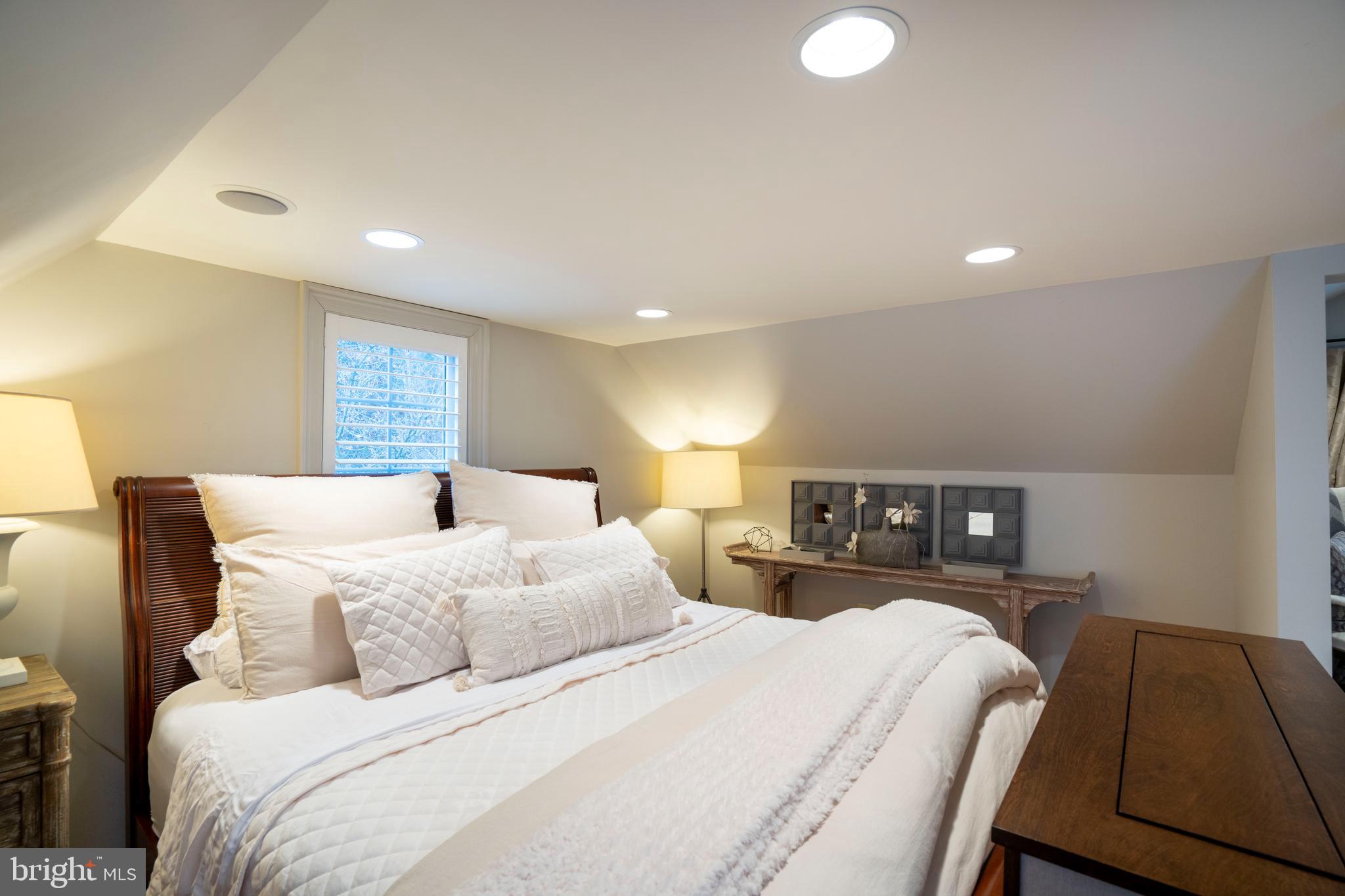 CEDAR CLIFF - Residential