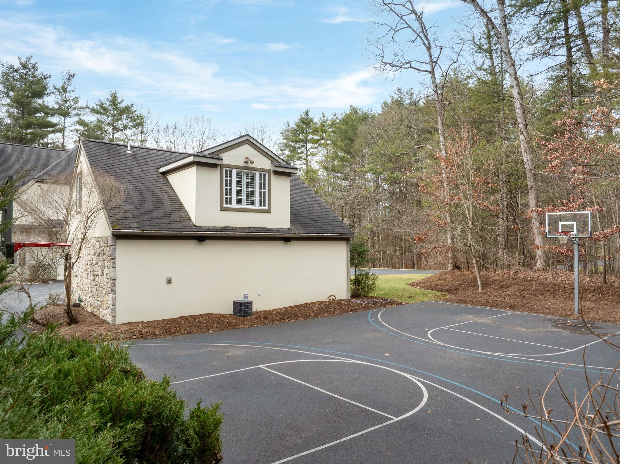 CEDAR CLIFF - Residential