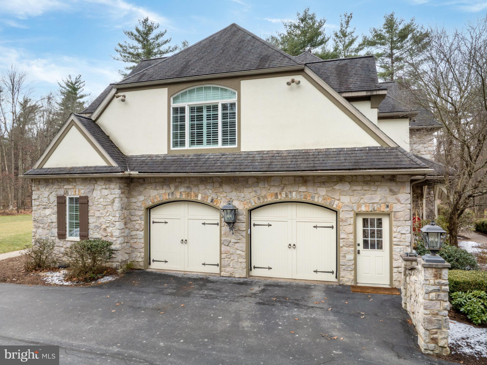 CEDAR CLIFF - Residential