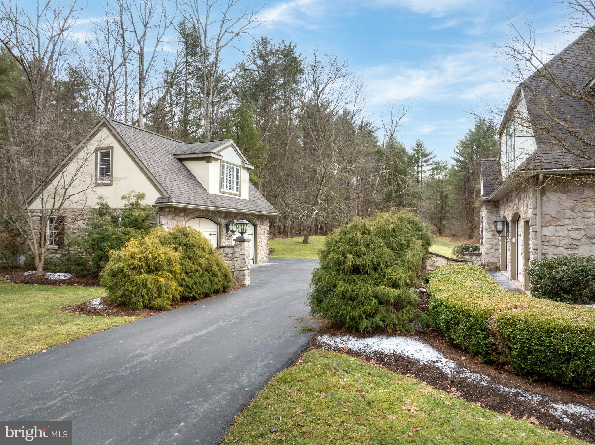 CEDAR CLIFF - Residential