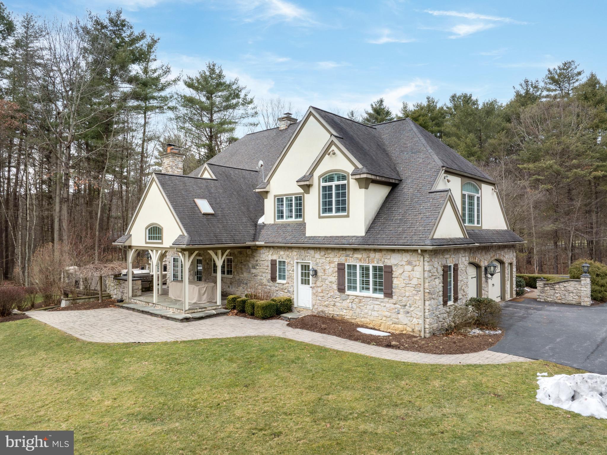 CEDAR CLIFF - Residential