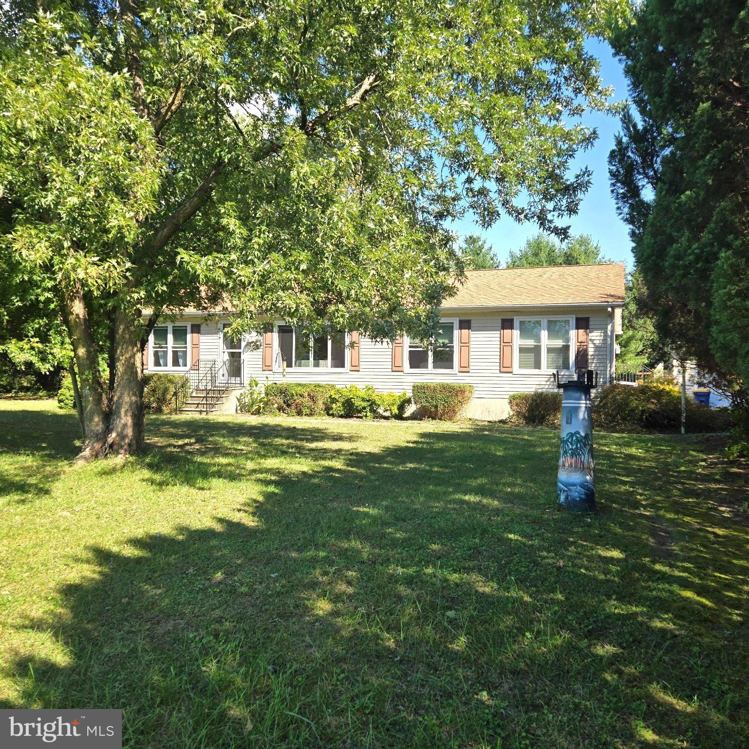504 FERNWOOD DRIVE