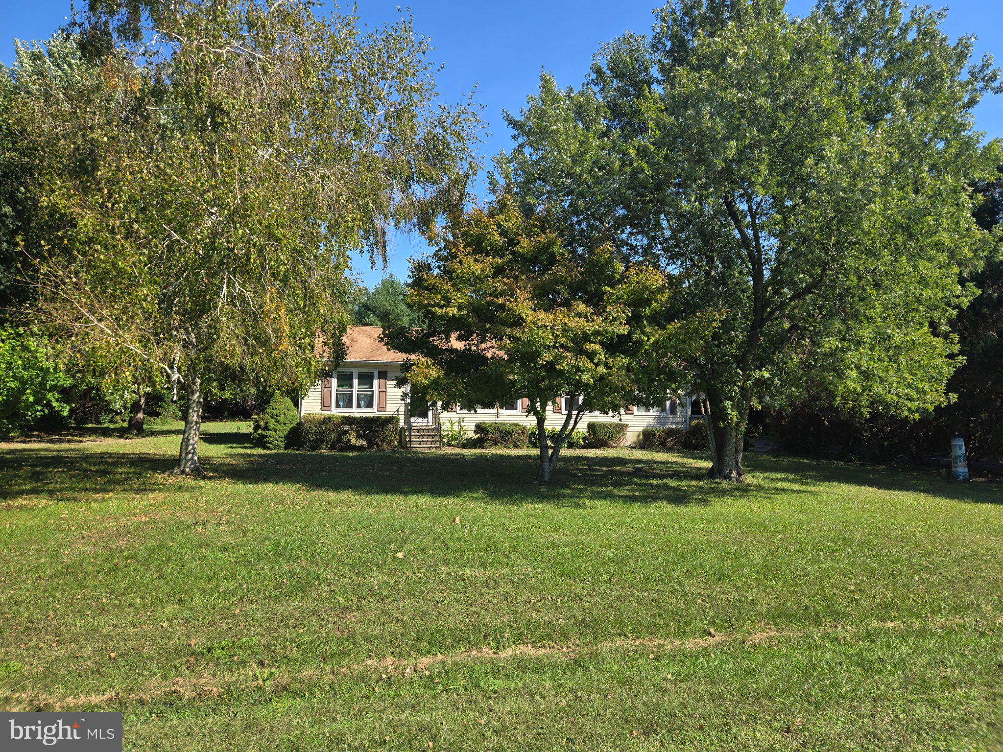 504 FERNWOOD DRIVE