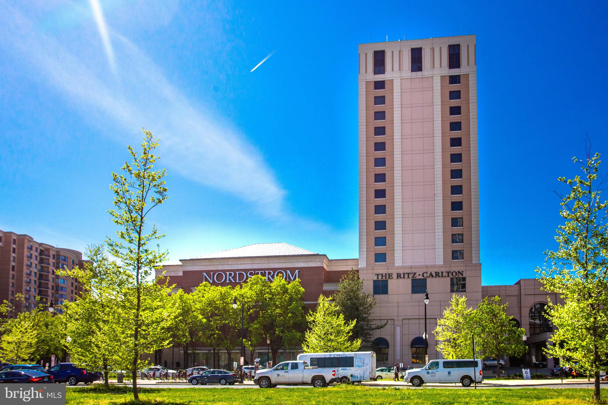 CRYSTAL GATEWAY - Residential