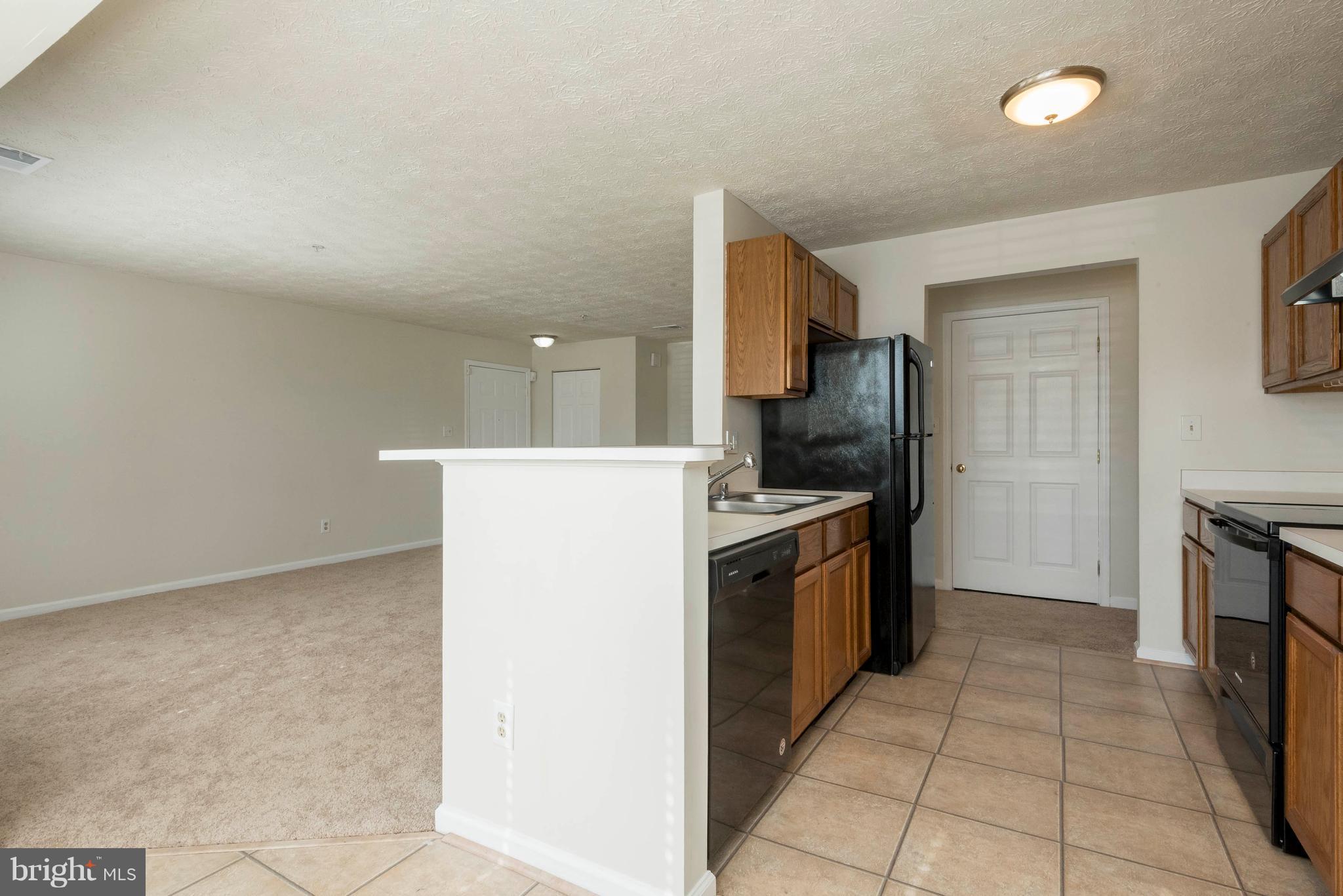 PINEY ORCHARD - Residential Lease